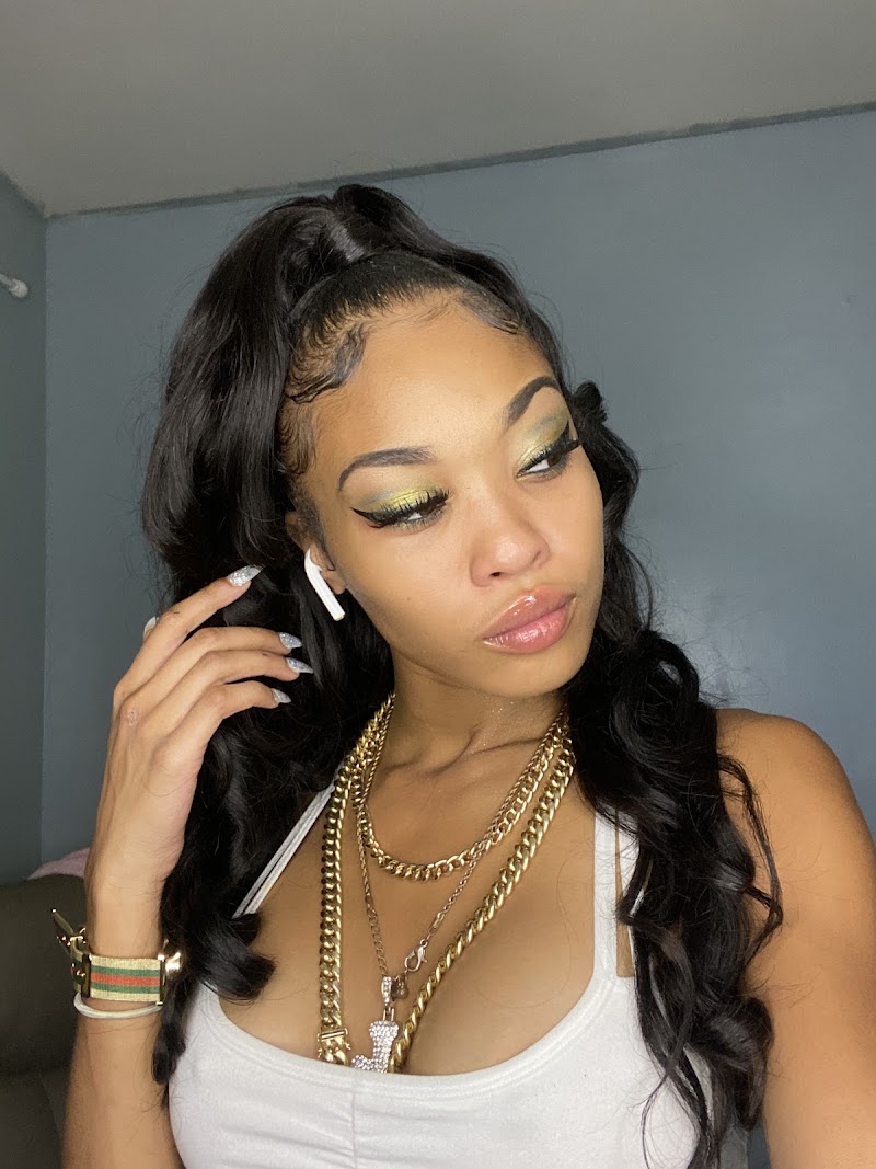 Top model salon, beauty salon in Camden, NJ, photo 6 of 10